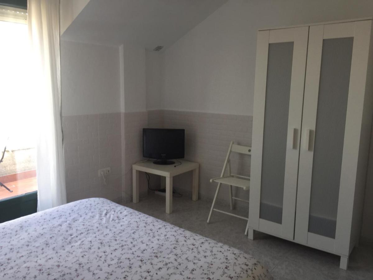 Apartamentos Playa Portonovo Buitenkant foto